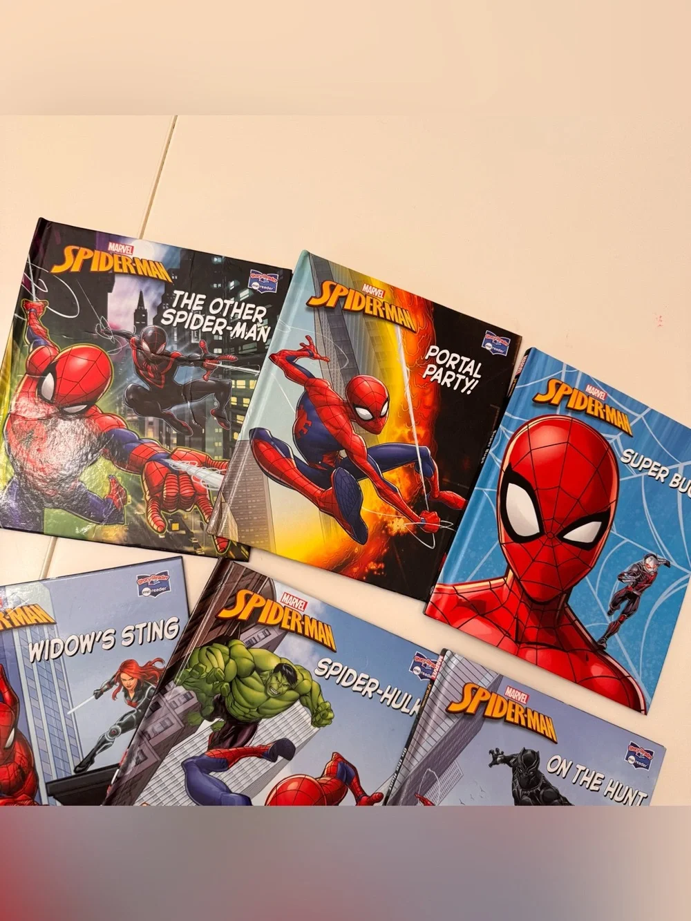 Marvel Spider-Man Me Reader 8-Book Library (books only no reader)